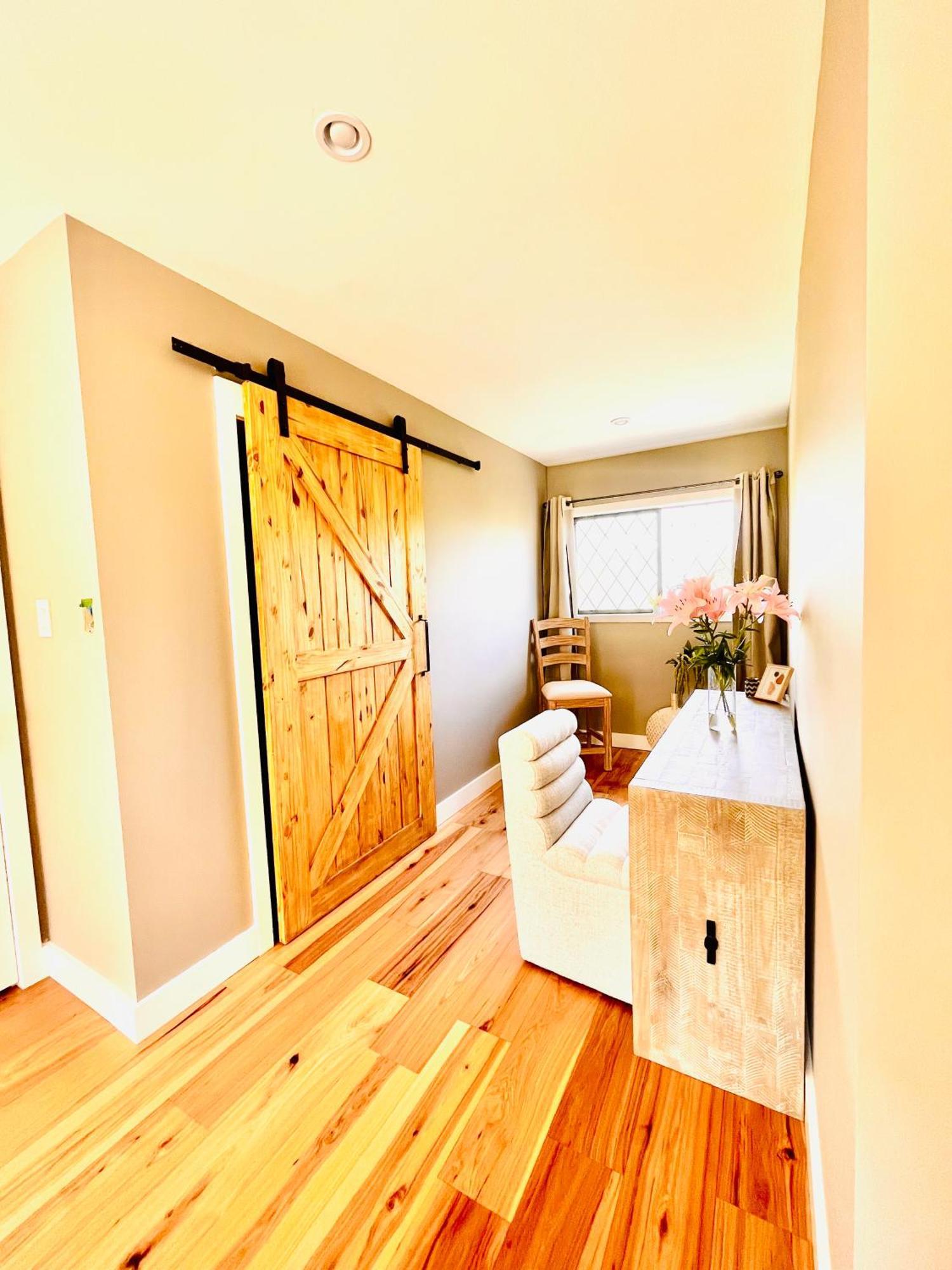Oceanside Manor - Fancy Room - Golf Course & Beach View Qualicum Beach Ngoại thất bức ảnh