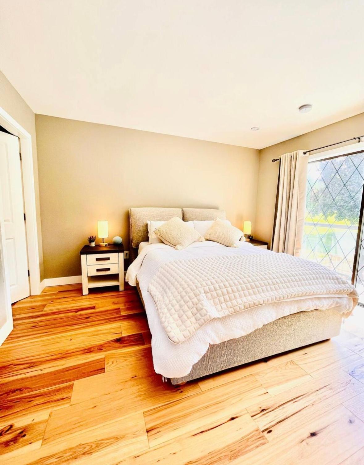 Oceanside Manor - Fancy Room - Golf Course & Beach View Qualicum Beach Ngoại thất bức ảnh